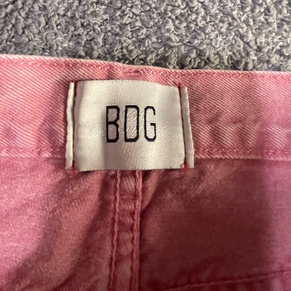 🤠Urban Outfitters BDG Issa Cowboy Jeans Hi Waisted Straight Leg Pink Washed 27🎀 - Picture 9 of 11